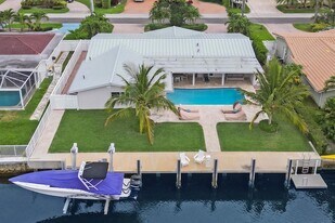 2710 NE 5th St, Unit 68 in Pompano Beach, FL - Building Photo