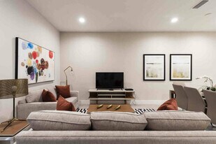 7590 Sunny Dreams Ln in Kissimmee, FL - Building Photo