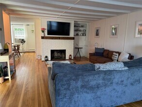 41 Dudley Ave in Newport, RI - Building Photo - Building Photo