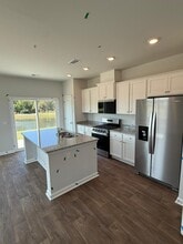 191 Yarrow Way in Moncks Corner, SC - Building Photo - Building Photo