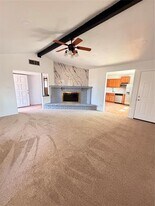 7327 Cave Dr in Dallas, TX - Building Photo
