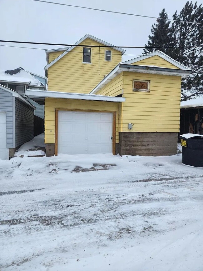 218 2nd St N in Virginia, MN - Building Photo - Building Photo