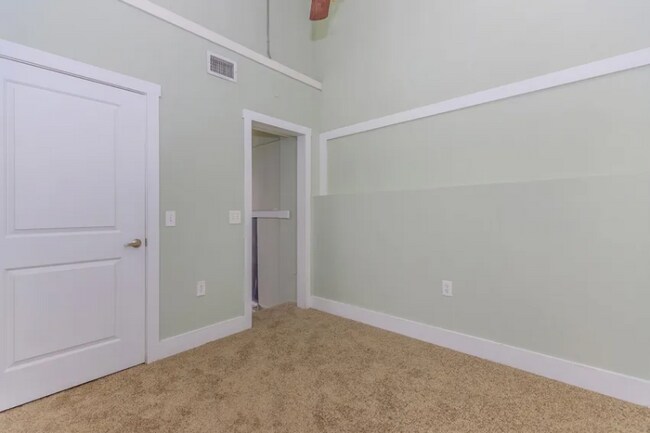 815 Columbus Ave-Unit -3105 in Waco, TX - Foto de edificio - Building Photo