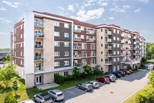 Alizéa in La Prairie, QC - Building Photo
