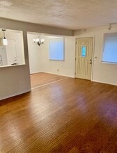 6412 83rd Ct N in Minneapolis, MN - Building Photo - Building Photo