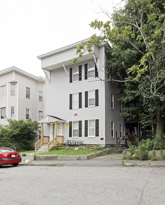 7 Mt Pleasant St in Worcester, MA - Foto de edificio