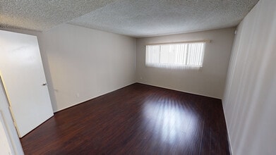 HML - Hamel Granada in Los Angeles, CA - Building Photo - Floor Plan