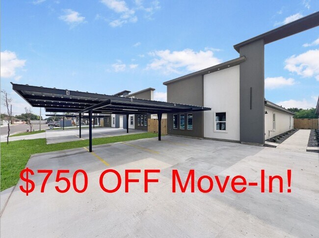property at 2900 S Links Dr
