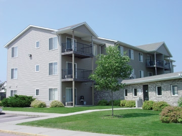 Golden Valley in Sioux Falls, SD - Building Photo