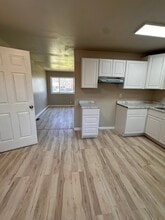 4200 Narcissus Dr in Louisville, KY - Building Photo - Building Photo