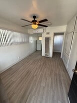 1711 Easy St in Hanford, CA - Building Photo