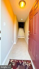 42258 Dean Chapel Square, Unit 1422D in Chantilly, VA - Building Photo - Building Photo