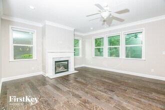 1329 Barnford Mill Rd in Wake Forest, NC - Foto de edificio - Building Photo