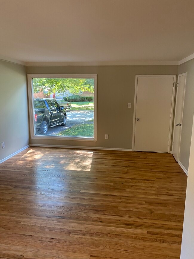 422 Theodore Dr in Monroe, MI - Building Photo - Building Photo