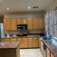 343 S Arroyo Grande Blvd in Henderson, NV - Building Photo - Building Photo
