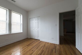 3600 W Franklin Blvd Chicago, IL 60624 in Chicago, IL - Foto de edificio - Building Photo