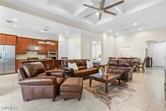 9328 Fieldstone Ln in Naples, FL - Building Photo - Building Photo