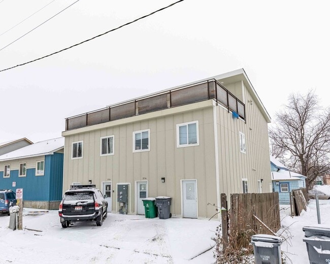 property at 314 S Asbury St