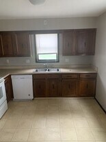 400 3rd Ave SW in Cascade, IA - Building Photo