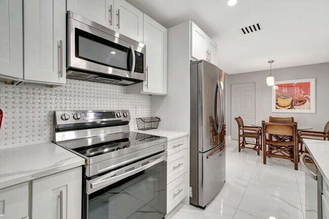 property at 710 SE 3rd Ave