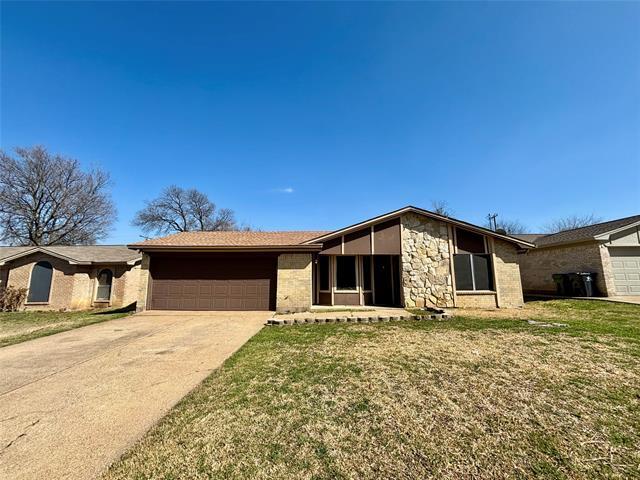 property at 3407 Durango Ln