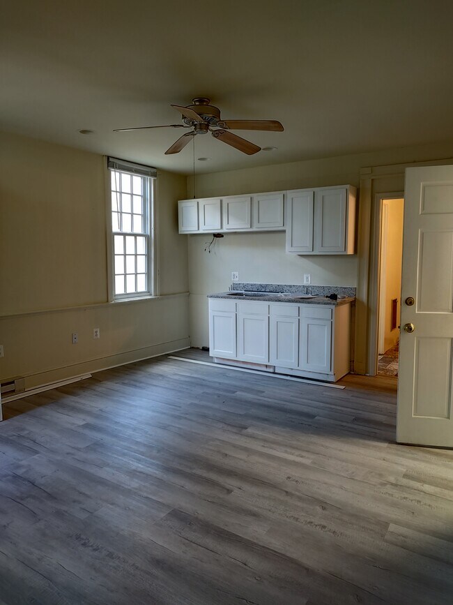 114 N East St Apartments and Nearby Culpeper Apartments For Rent Culpeper, VA