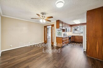 2017 Durham St in Irving, TX - Building Photo - Building Photo