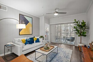 12345 Lamplight Village Ave, Unit 0235 in Austin, TX - Building Photo