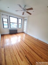 240 Kelton St, Unit 3 in Boston, MA - Building Photo - Building Photo