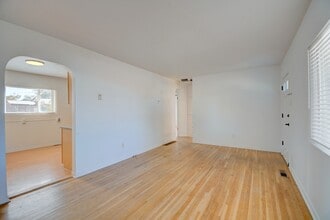 436 General Patch St NE in Albuquerque, NM - Building Photo - Building Photo