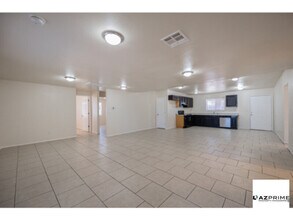 5401 S 15th Ave in Phoenix, AZ - Building Photo - Building Photo