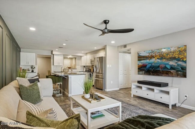property at 7635 E Minnezona Ave