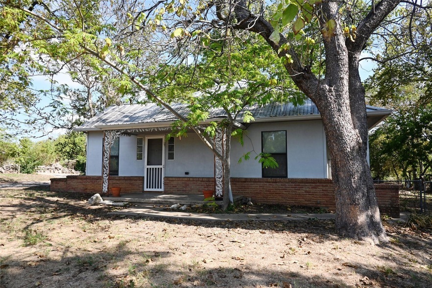 528 Old McDade Rd, Unit 3756-623 in Elgin, TX - Building Photo