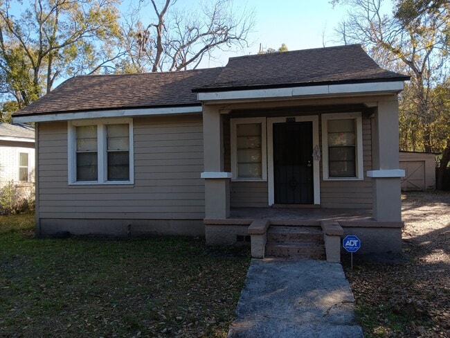property at 1770 W 10th St
