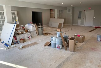 21 N Main St in Manasquan, NJ - Building Photo - Interior Photo