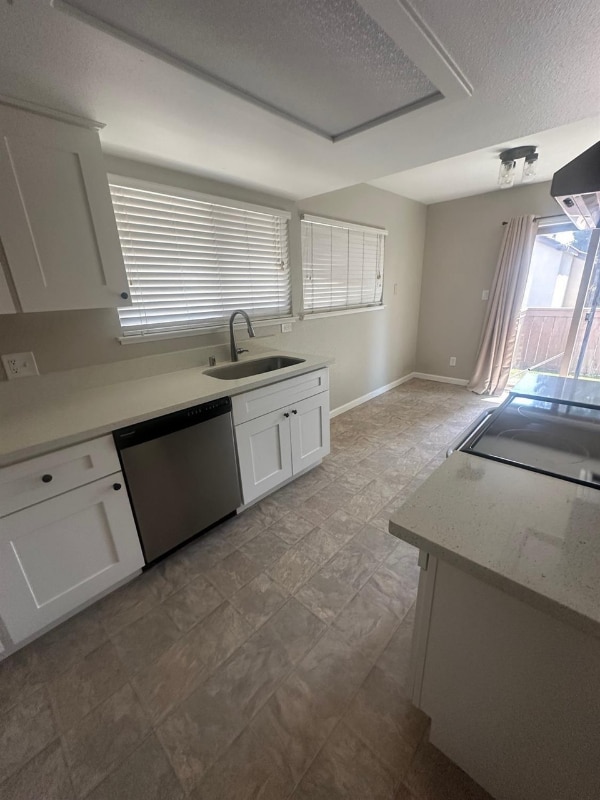 370 Tully Rd in Modesto, CA - Building Photo - Building Photo