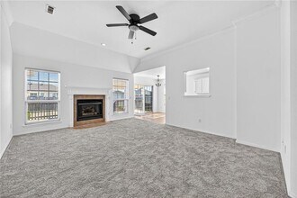 1562 Hutchinson St in Pea Ridge, AR - Building Photo - Building Photo