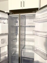 19421 Ventura Blvd, Unit 4 in Tarzana, CA - Building Photo - Building Photo