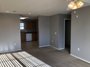 140 Knowledge Ave in Branson, MO - Building Photo - Building Photo