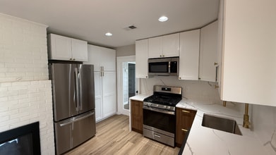 5222 Garner St in North Springfield, VA - Building Photo - Building Photo