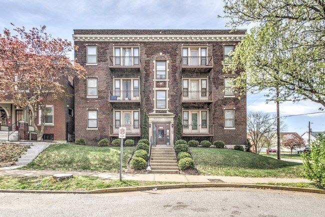 1642 S 39th St-Unit -2N in St. Louis, MO - Foto de edificio - Building Photo