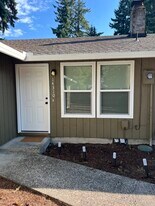 14310 NE 14th Cir in Vancouver, WA - Building Photo