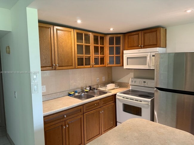 217 Suffolk F in Boca Raton, FL - Building Photo - Building Photo