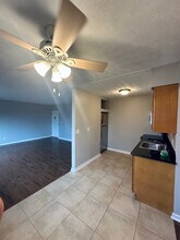 320 Hanna Ave, Unit A-1 in Loveland, OH - Foto de edificio - Building Photo