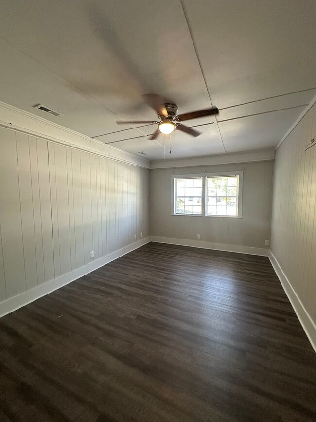 820 Haywood Pl in New Bern, NC - Building Photo - Building Photo
