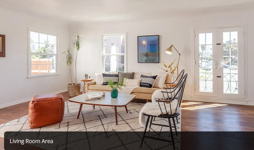 2615 Edgehill Dr in Los Angeles, CA - Building Photo