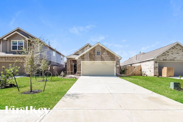 18920 Caney Frst Dr in New Caney, TX - Building Photo