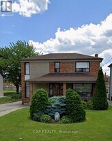 65 Beckett Ave in Toronto, ON - Building Photo