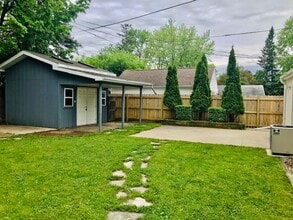 1715 W Reeve St in Appleton, WI - Building Photo - Building Photo