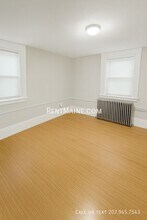 409 Fourth St in Old Town, ME - Building Photo - Building Photo